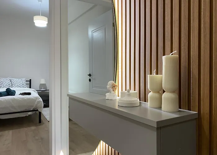 Modern 2 Bedroom Flat In Cihangir