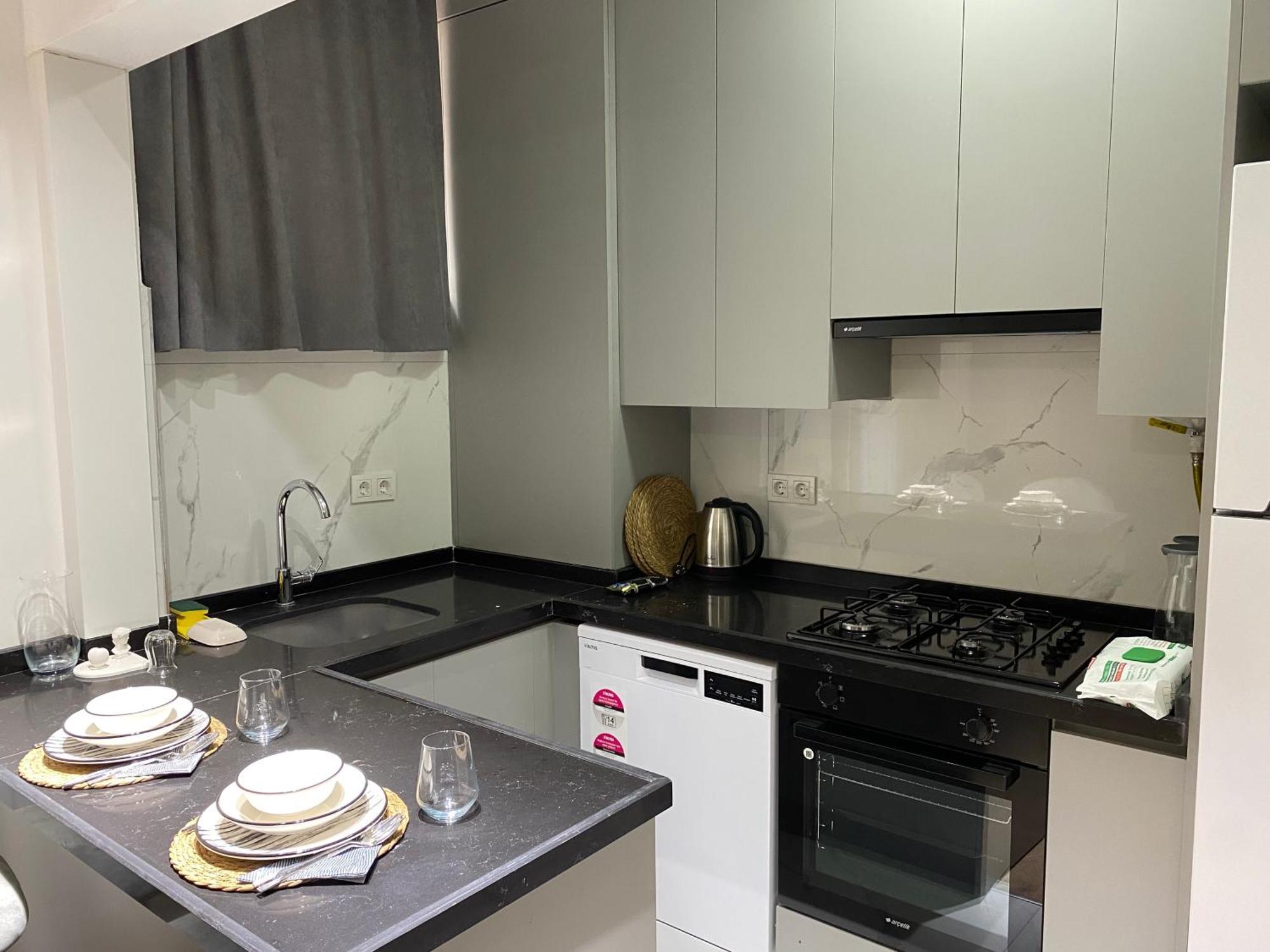 Modern 2 Bedroom Flat In Cihangir Daire *