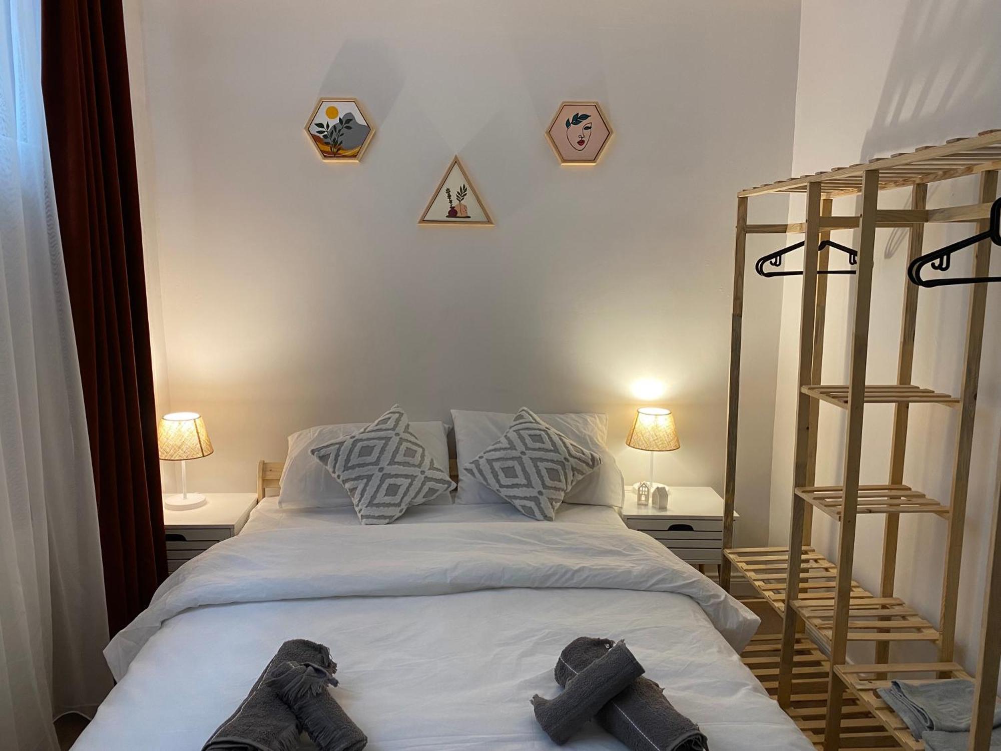 Modern 2 Bedroom Flat In Cihangir *